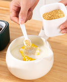 4 Grids Seasoning Storage Box With Spoon