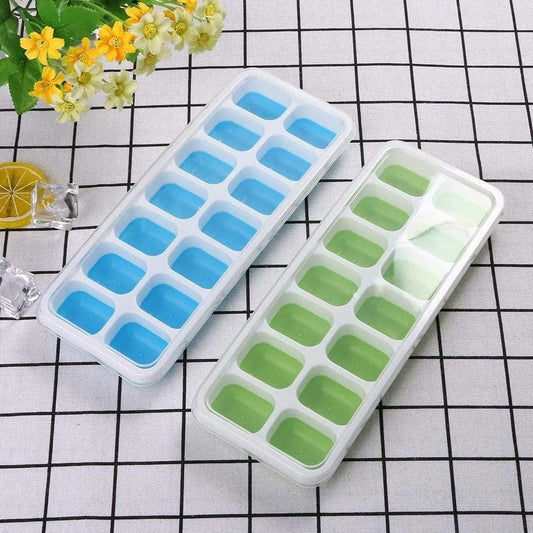 Ice Cube Tray With Lid
