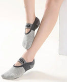 Women Anti-Slip Yoga Socks With Strip 1 Pair